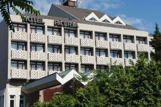 Hotel Patria Pecs Bagian luar foto
